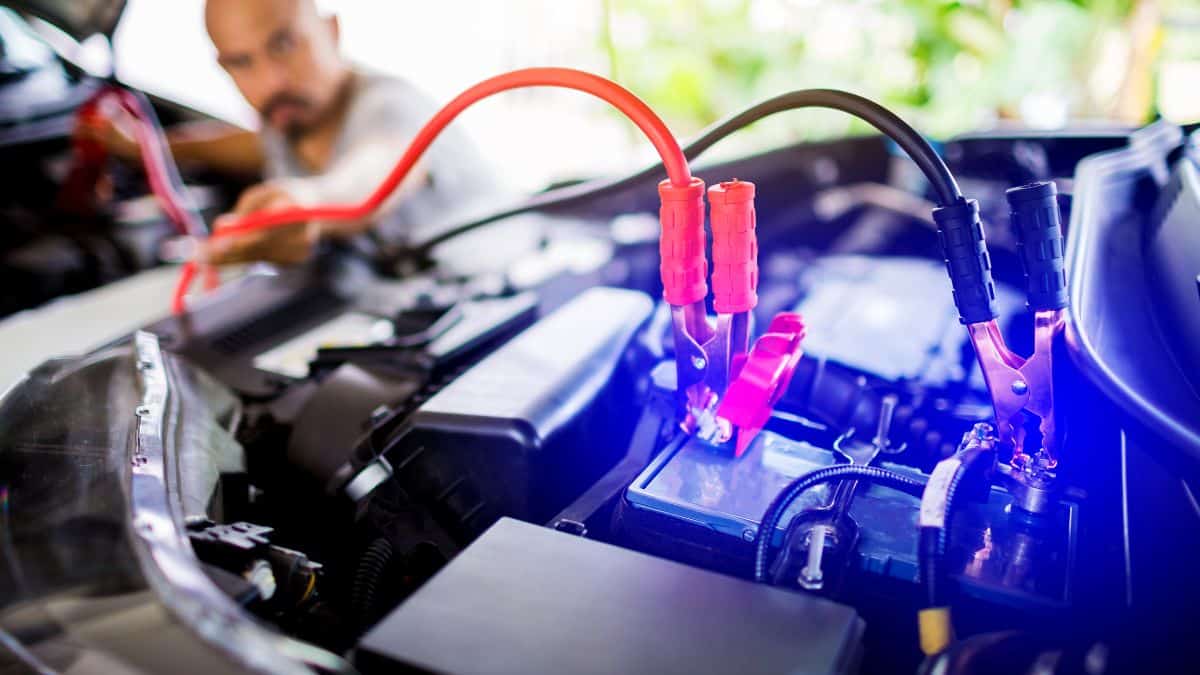 When to replace a car battery? Top 5 Signs your Car shows